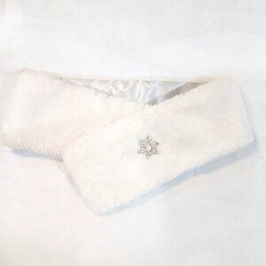 Ciao Ciao Super Plush White Dog Scarf Muff Winter Collar Medium Large Size Dog